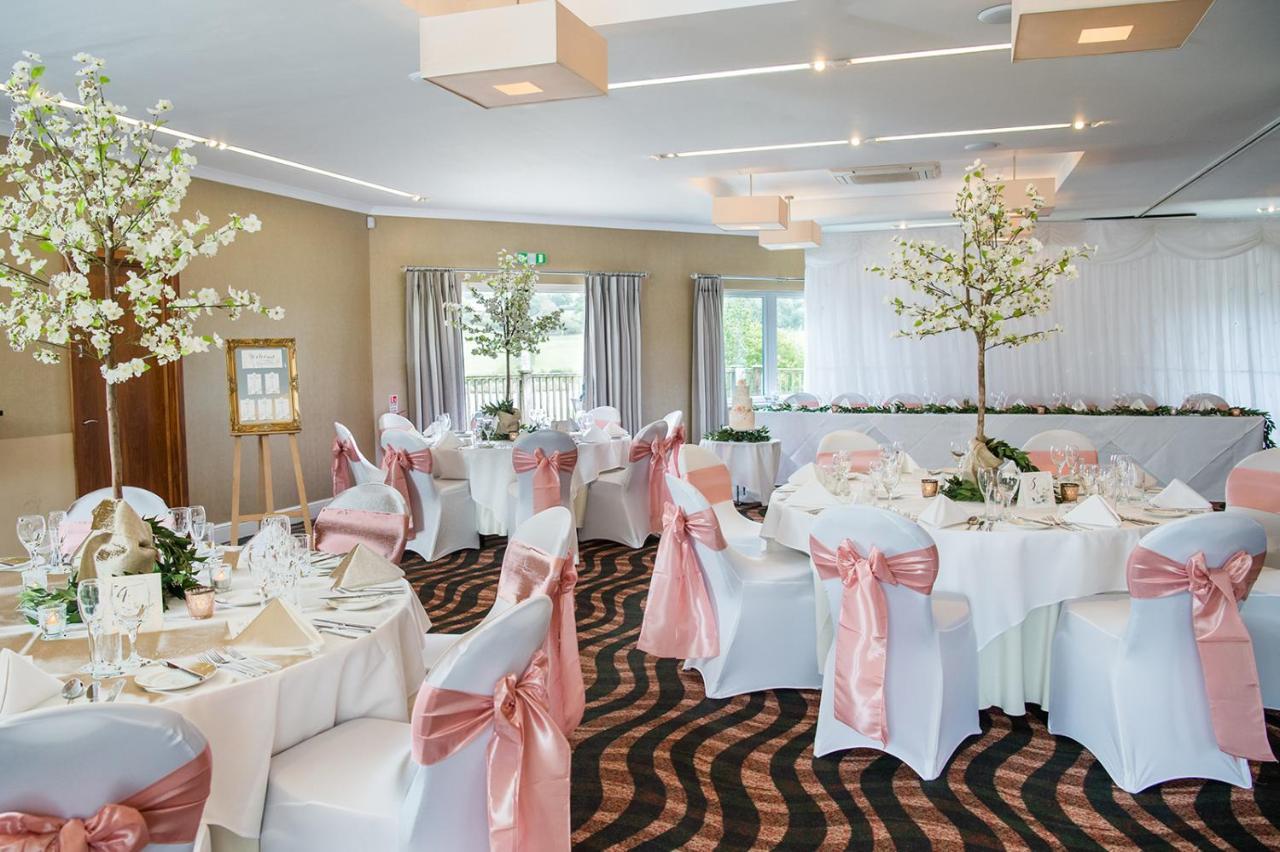 Lakeside Park Hotel & Spa Fishbourne  Exteriör bild